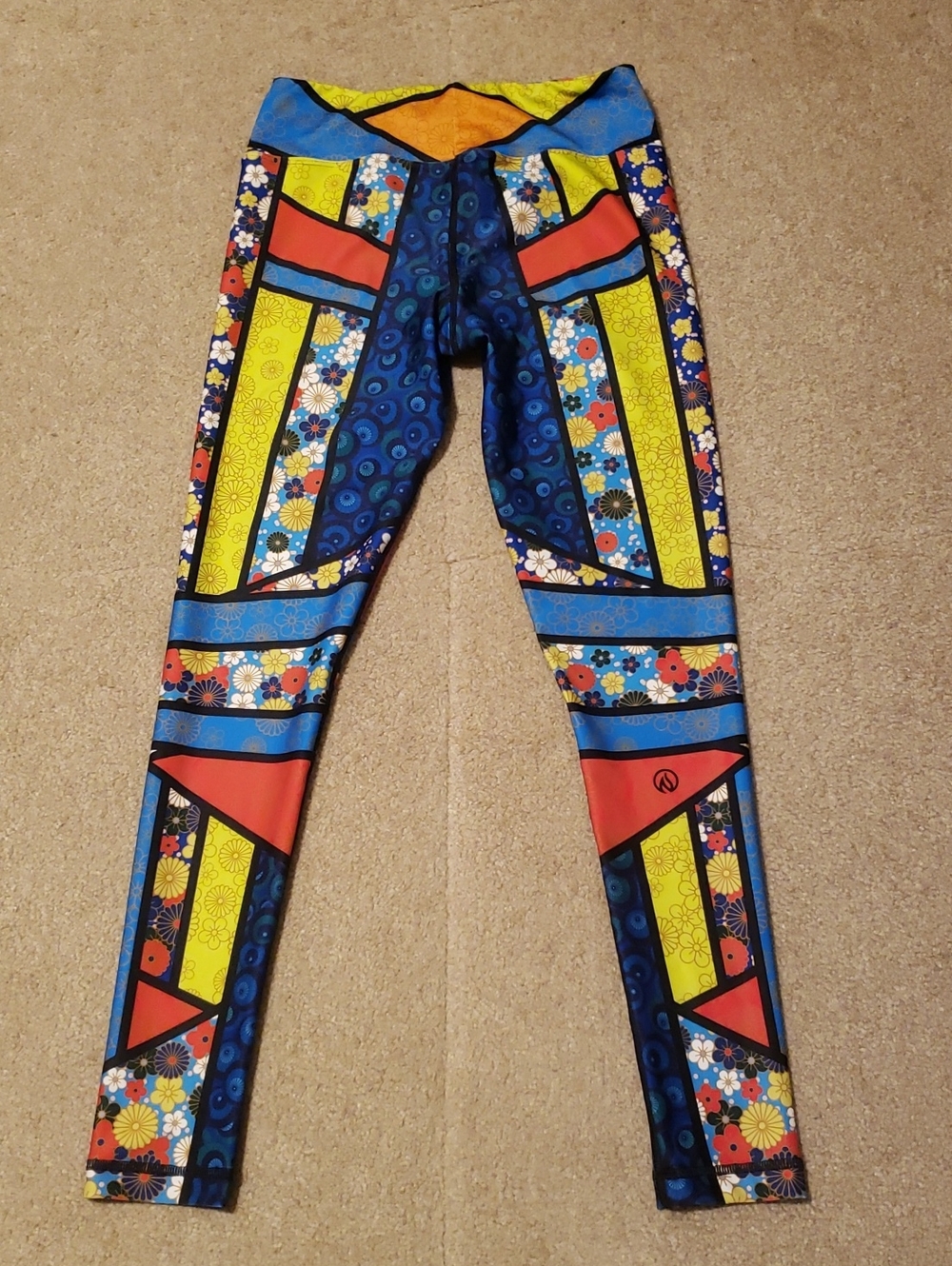 INKnBURN Women's Miko Performance Tights - Picture 2 of 13